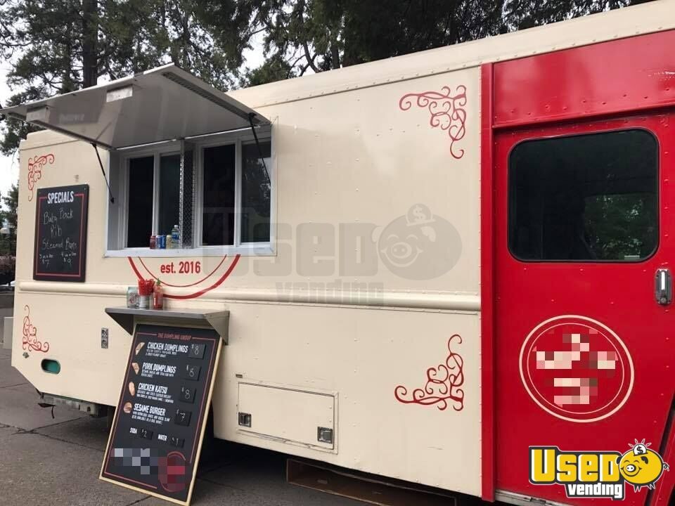 Freightliner Food Truck For Sale In Oregon