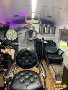 1999 G3500 Mobile Hair & Nail Salon Truck Generator Connecticut Gas Engine for Sale