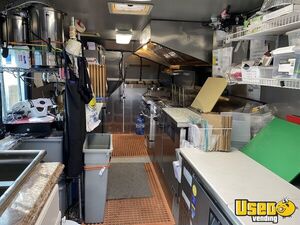 1999 Grumman Olson Kitchen Food Truck All-purpose Food Truck Propane Tank Delaware Diesel Engine for Sale