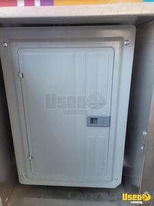 1999 Grumman Olson P30 Step Van Ice Cream Truck Ice Cream Truck 45 California Gas Engine for Sale