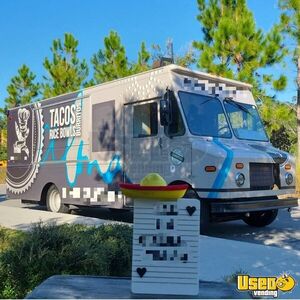Loaded 28' Freightliner MT35 Mobile Kitchen Taco Food Truck w/ 2021 Kitchen Buildout for Sale in Florida!