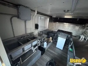 1999 Mt45 All-purpose Food Truck Interior Lighting Kentucky Diesel Engine for Sale