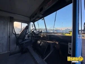 1999 Mt45 All-purpose Food Truck Pro Fire Suppression System Kentucky Diesel Engine for Sale