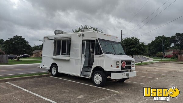 1999 Mt45 Kitchen Food Truck All-purpose Food Truck Texas Diesel Engine for Sale