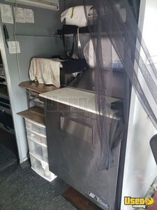 1999 Mt45 Step Van Food Truck All-purpose Food Truck Prep Station Cooler Maryland Diesel Engine for Sale