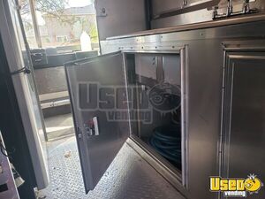 1999 Mt45 Step Van Kitchen Food Truck All-purpose Food Truck 46 Oregon Diesel Engine for Sale
