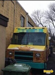 1999 Mt45 Step Van Kitchen Food Truck All-purpose Food Truck Air Conditioning New Jersey Diesel Engine for Sale