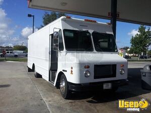 1999 Mt45 Step Van Kitchen Food Truck All-purpose Food Truck Florida Diesel Engine for Sale