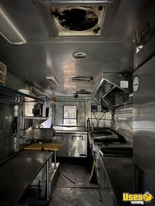 1999 P Truck Forward All-purpose Food Truck Deep Freezer Illinois Gas Engine for Sale