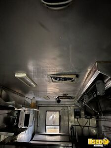 1999 P Truck Forward All-purpose Food Truck Prep Station Cooler Illinois Gas Engine for Sale