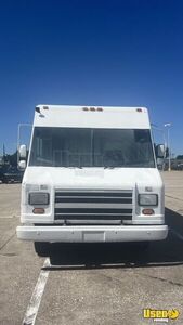 1999 P30 All-purpose Food Truck Concession Window Texas Diesel Engine for Sale