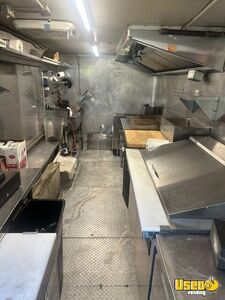 1999 P30 All-purpose Food Truck Exterior Customer Counter New Jersey Gas Engine for Sale