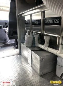 1999 P30 All-purpose Food Truck Fire Extinguisher Florida Gas Engine for Sale