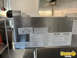 1999 P30 All-purpose Food Truck Floor Drains Nevada Diesel Engine for Sale