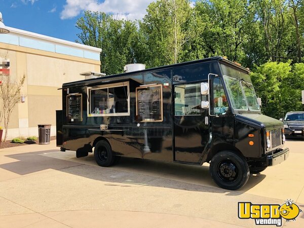 1999 P30 All-purpose Food Truck Maryland Gas Engine for Sale