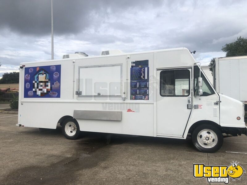 1999 P30 All-purpose Food Truck Texas Diesel Engine for Sale