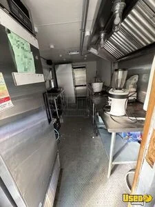 1999 P30 All-purpose Food Truck Upright Freezer Montana Diesel Engine for Sale
