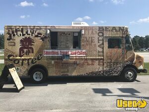 1999 P30 Coffee And Beverage Truck Coffee & Beverage Truck North Carolina Gas Engine for Sale