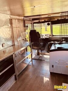 1999 P30 Step Van All-purpose Food Truck All-purpose Food Truck Gray Water Tank Rhode Island Gas Engine for Sale