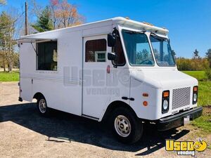 1999 P30 Step Van All-purpose Food Truck All-purpose Food Truck Removable Trailer Hitch Rhode Island Gas Engine for Sale