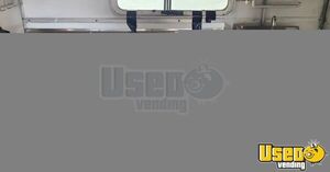 1999 P30 Step Van All-purpose Food Truck Exterior Lighting Michigan Gas Engine for Sale