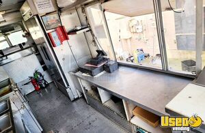 1999 P30 Step Van All-purpose Food Truck Fire Extinguisher Michigan Gas Engine for Sale
