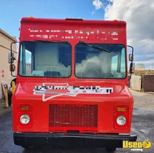 1999 P30 Step Van All-purpose Food Truck Floor Drains Michigan Gas Engine for Sale