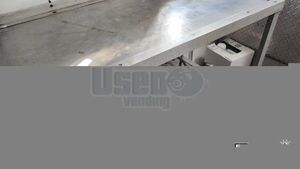 1999 P30 Step Van All-purpose Food Truck Triple Sink Michigan Gas Engine for Sale