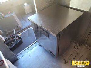 1999 P30 Step Van Food Truck All-purpose Food Truck Cabinets Montana Gas Engine for Sale
