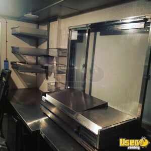 1999 P30 Step Van Kitchen Food Truck All-purpose Food Truck Reach-in Upright Cooler Iowa Gas Engine for Sale