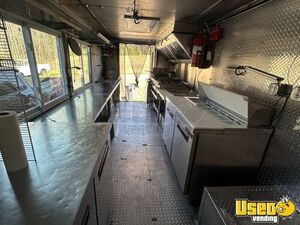 1999 P30 Taco Food Truck Exhaust Hood Virginia Diesel Engine for Sale