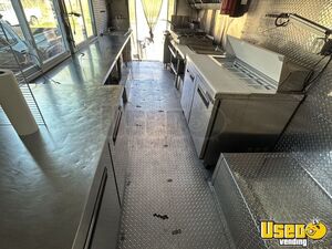 1999 P30 Taco Food Truck Stovetop Virginia Diesel Engine for Sale