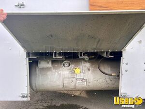 1999 P30 Workhorse Pizza Food Truck 43 Washington Diesel Engine for Sale