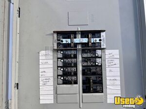 1999 P30 Workhorse Pizza Food Truck 46 Washington Diesel Engine for Sale