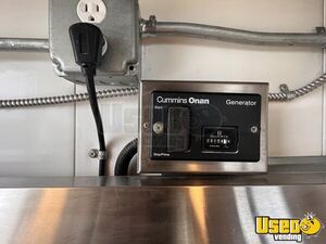 1999 P30 Workhorse Pizza Food Truck Additional 4 Washington Diesel Engine for Sale
