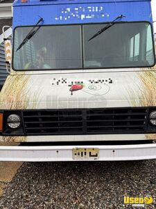 1999 P30 Workhorse Union City Body All-purpose Food Truck Cabinets New Jersey Gas Engine for Sale