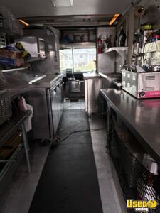 1999 P30 Workhorse Union City Body All-purpose Food Truck Exterior Customer Counter New Jersey Gas Engine for Sale