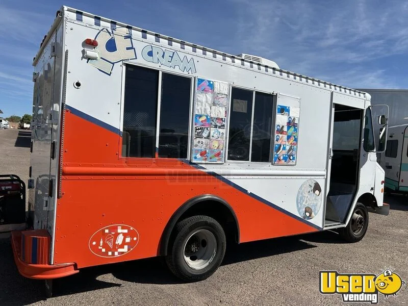 1999 P3500 Ice Cream Truck Arizona Gas Engine for Sale