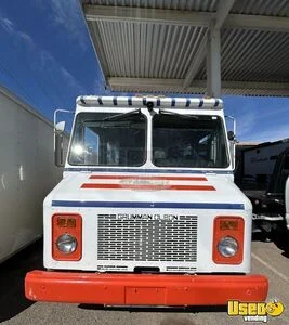 1999 P3500 Ice Cream Truck Stainless Steel Wall Covers Arizona Gas Engine for Sale