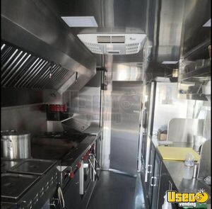 1999 Step Van Kitchen Food Truck All-purpose Food Truck Air Conditioning California Diesel Engine for Sale