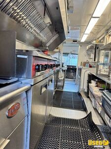1999 Step Van Kitchen Food Truck All-purpose Food Truck Air Conditioning California Gas Engine for Sale