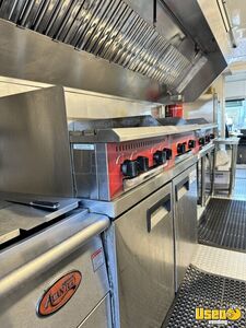 1999 Step Van Kitchen Food Truck All-purpose Food Truck Diamond Plated Aluminum Flooring California Gas Engine for Sale