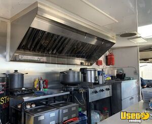 1999 Step Van Kitchen Food Truck All-purpose Food Truck Insulated Walls California Gas Engine for Sale
