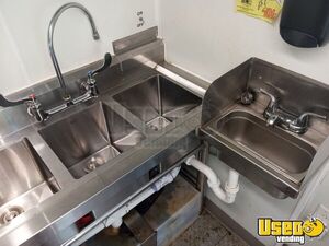 1999 Step Van Kitchen Food Truck All-purpose Food Truck Oven South Carolina Gas Engine for Sale