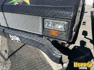 1999 Step Van Kitchen Food Truck All-purpose Food Truck Prep Station Cooler California Diesel Engine for Sale