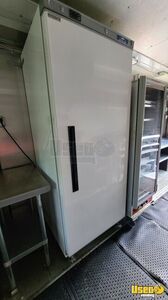 1999 Step Van Kitchen Food Truck All-purpose Food Truck Refrigerator North Carolina Diesel Engine for Sale