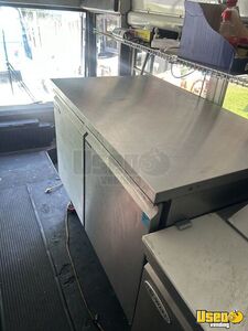 1999 T Liner All-purpose Food Truck Stovetop Florida Diesel Engine for Sale