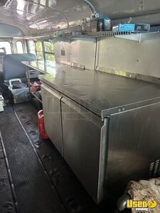 1999 T Liner All-purpose Food Truck Upright Freezer Florida Diesel Engine for Sale
