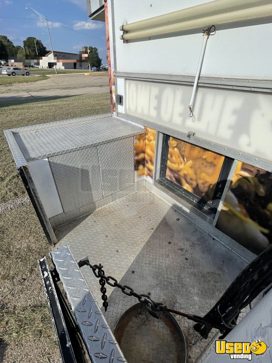 HeadTurning Used Mobile Carnival Food Concession Trailer for Sale in