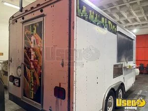 1999 Util Kitchen Food Trailer Diamond Plated Aluminum Flooring California for Sale